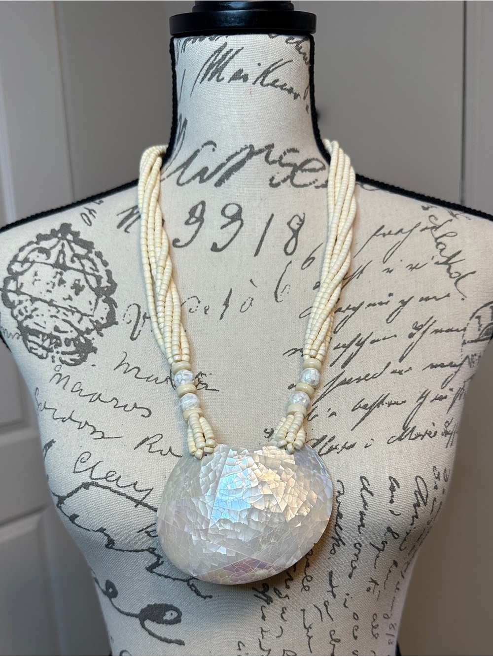 Vintage Cream Bead Necklace Large Coconut Shell Mother of Pearl Mosaic Pendant